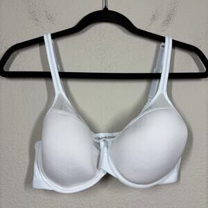 Bali Size 38B Padded Underwired T-Shirt Bra White Jewel Trim Adjustable Straps